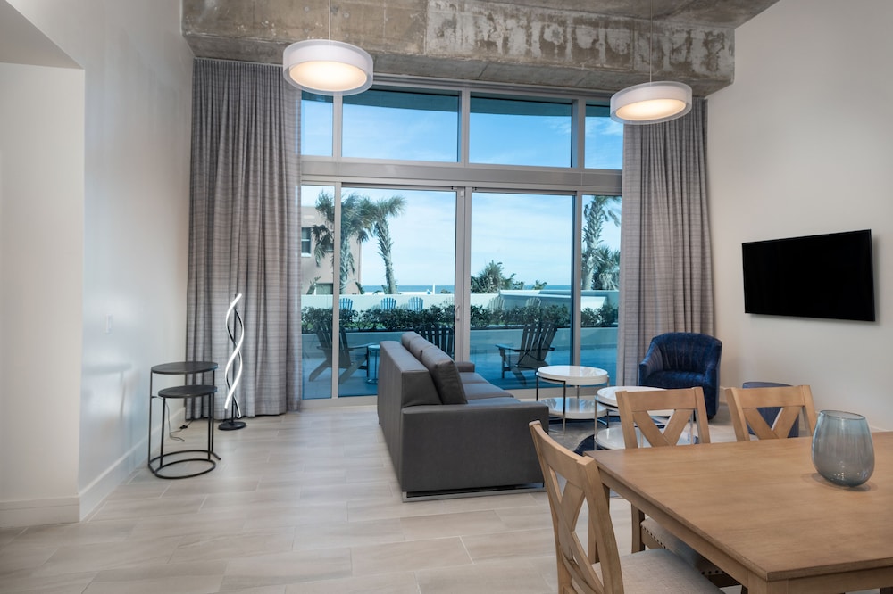 Max Beach Resort 30/50