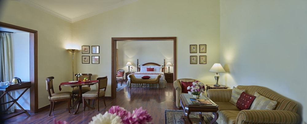 Club Mahindra White Meadows 27/50