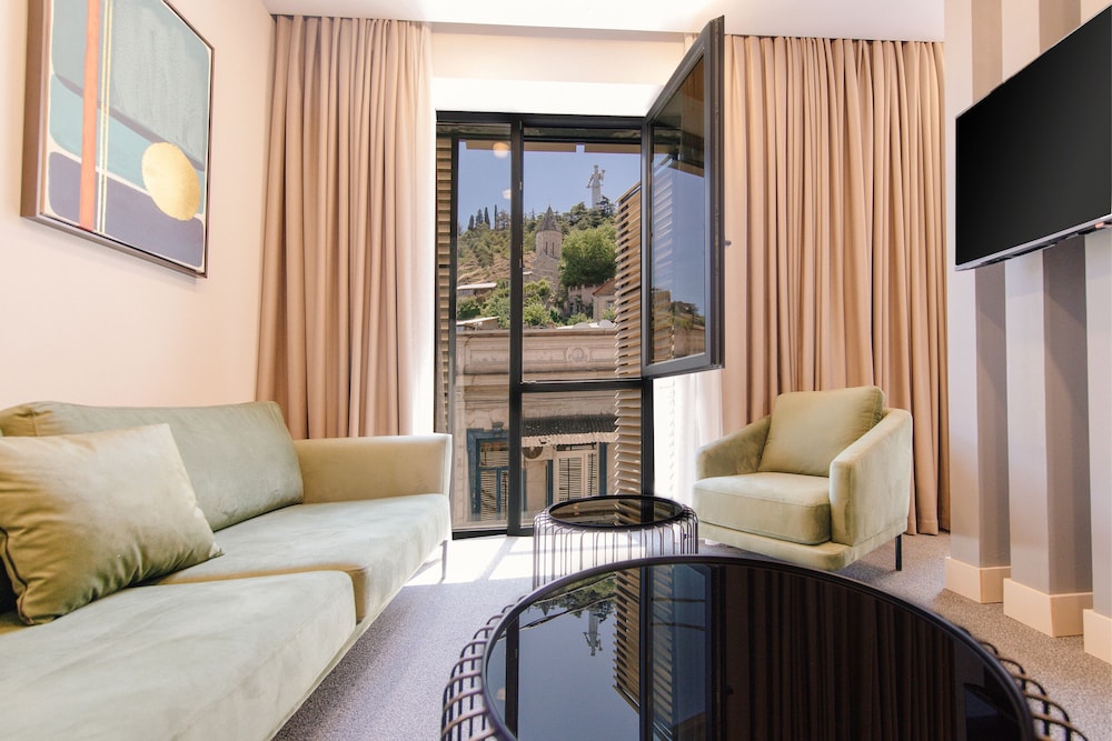 Strofi Boutique Hotel 38/50