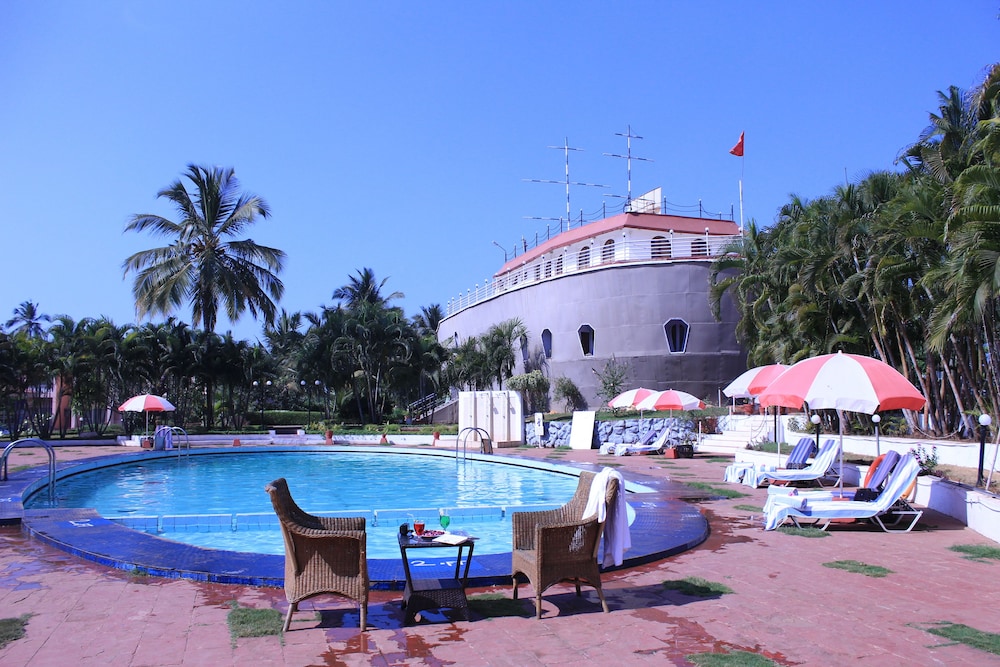 The Byke Old Anchor Beach Resort and Spa 1/64