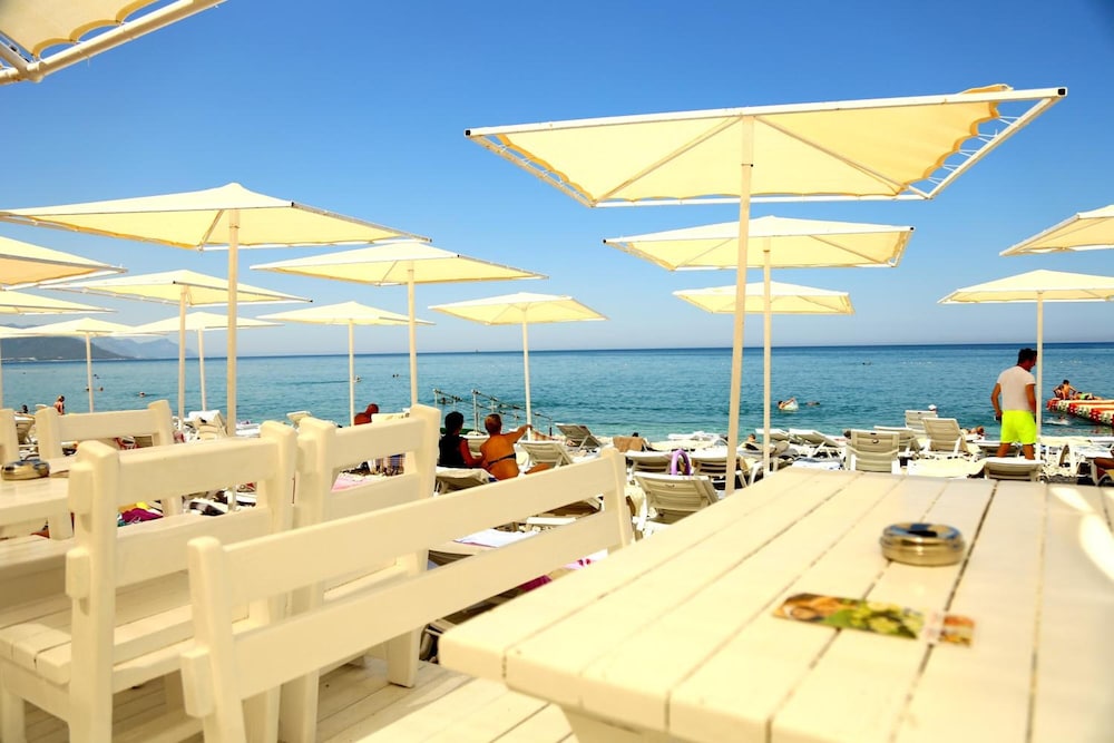 Olimpos Beach Hotel by RRH&R 41/66