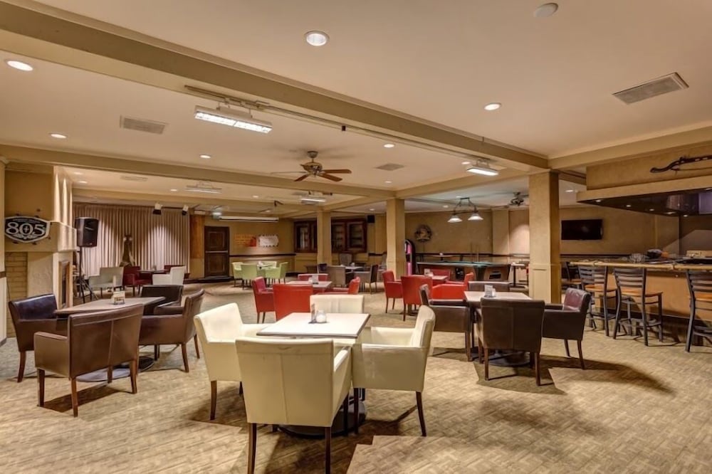 Red Lion Hotel Monterey 38/43