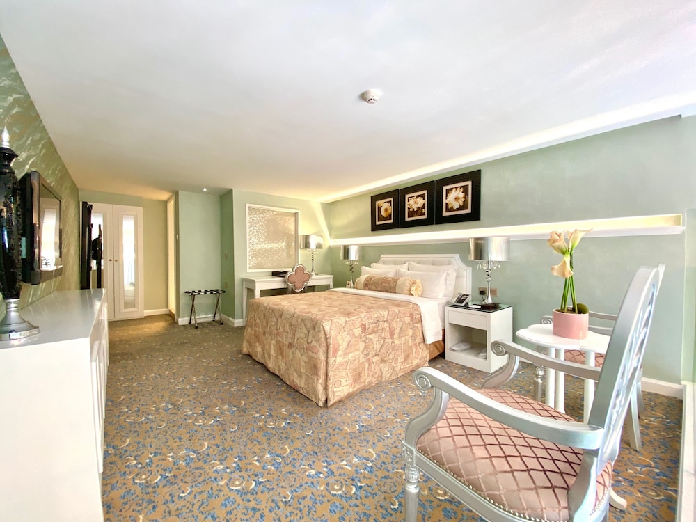Metropole Hotel Macau 10/38