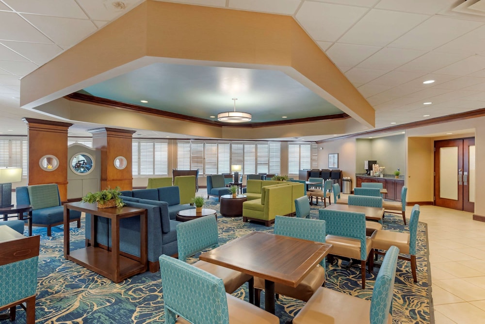 Comfort Inn On The Ocean 12/16