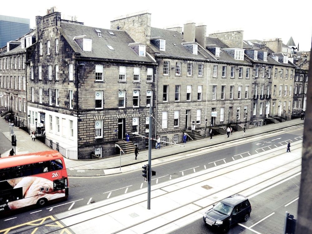 28 York Place photo1