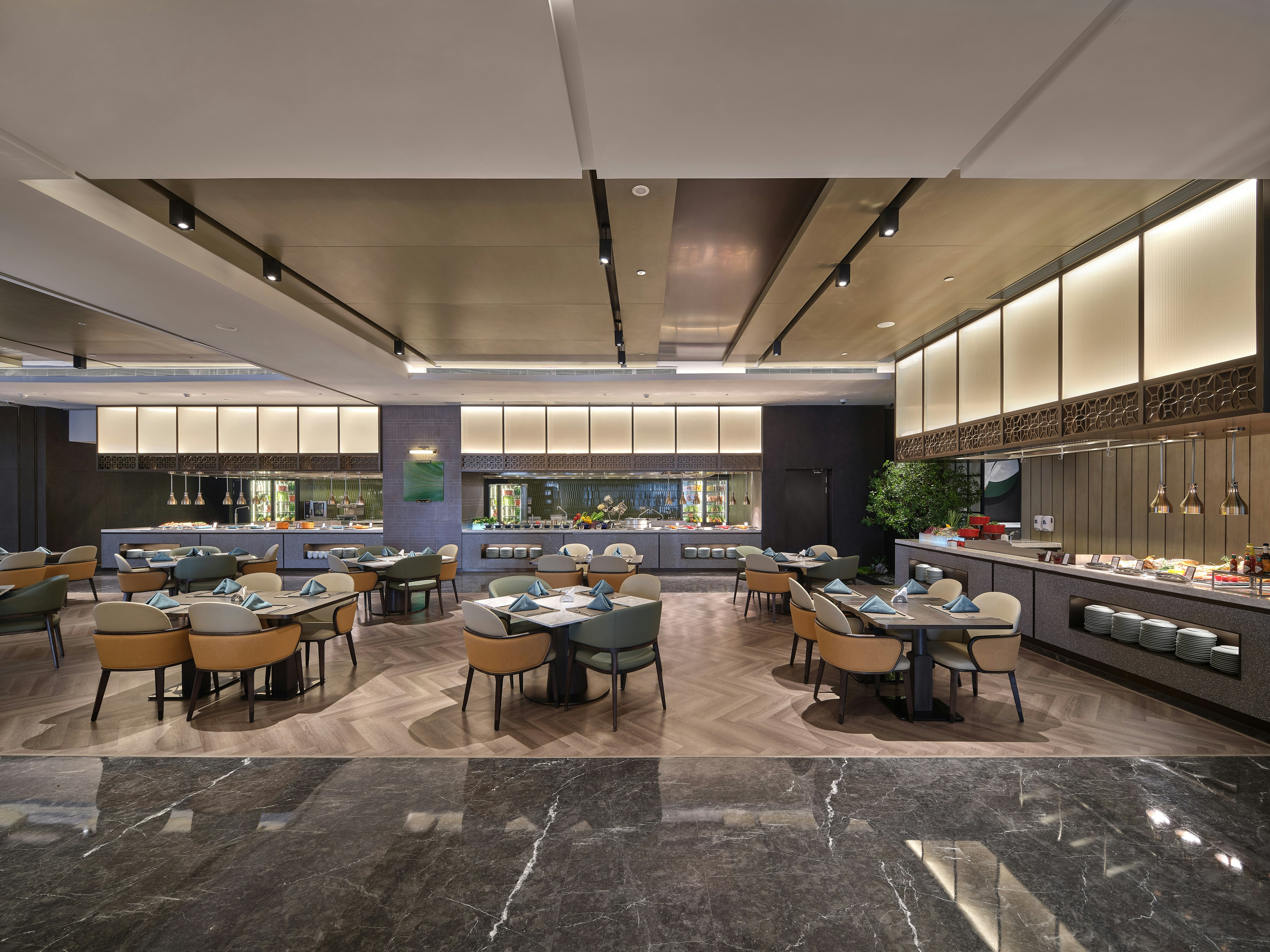 Hilton Jiashan 19/36