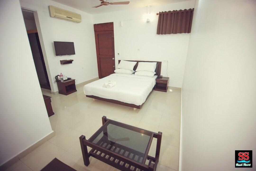Deluxe, Queen Bed