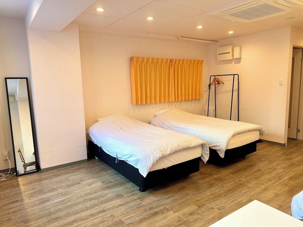 Sakura Hotel Jimbocho 26/75