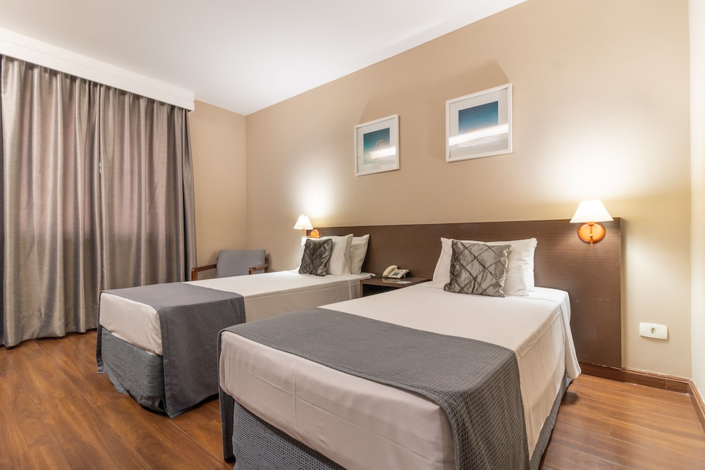STANDARD, TWIN BEDS