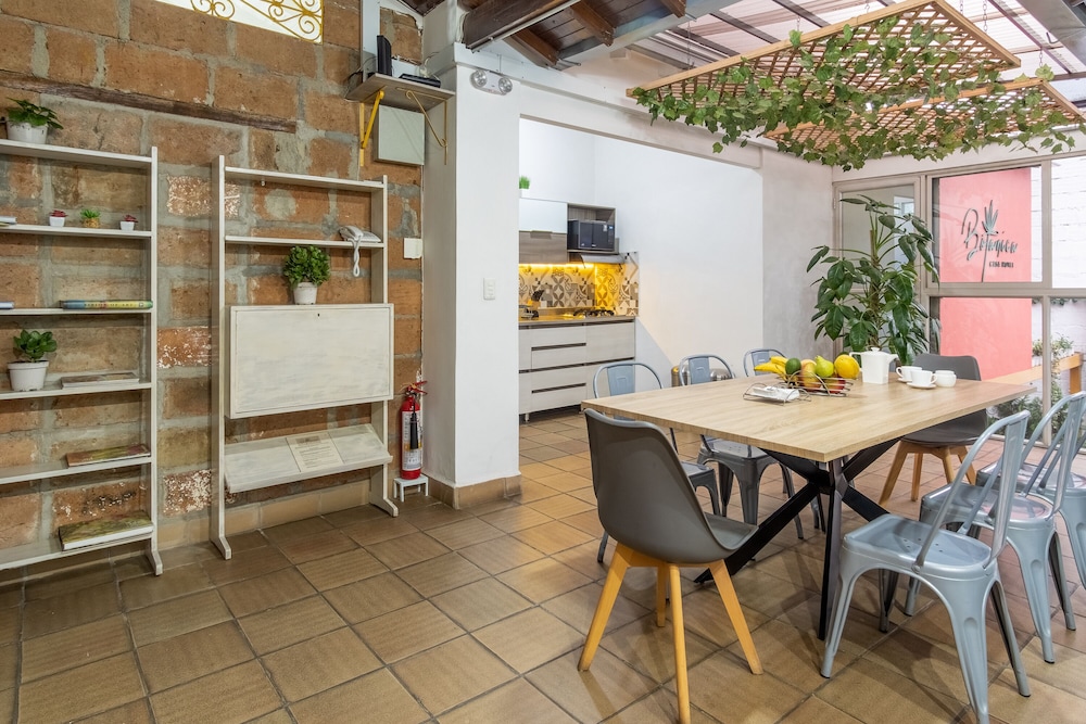 Botanica Casa Hotel 34/44