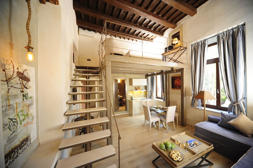 Pepi Boutique Hotel 32/50