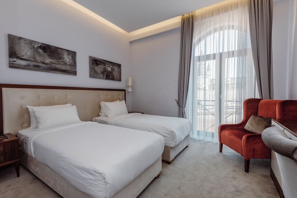 Golden Palace Batumi Hotel & Casino 13/50