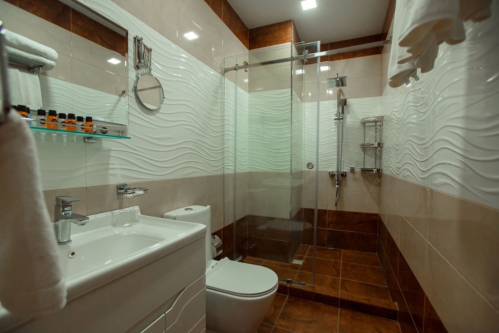 ADA Hotel Tashkent 55/58