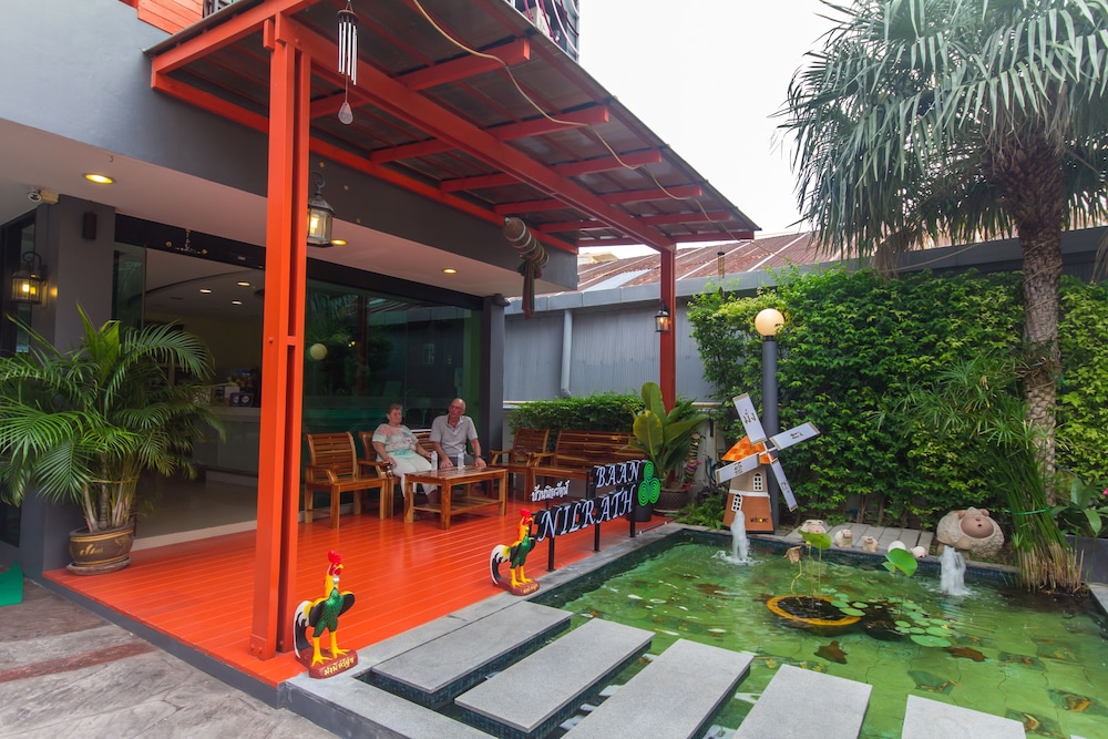 Baan Nilrath Hotel 4/50