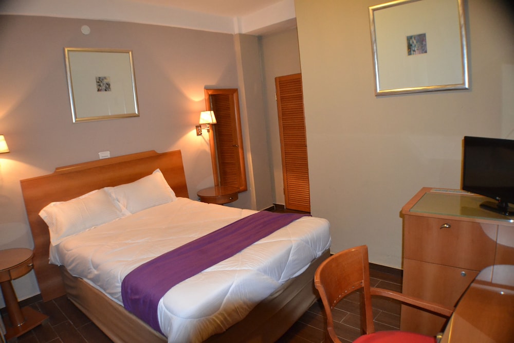 Fasil International Hotel 24/36