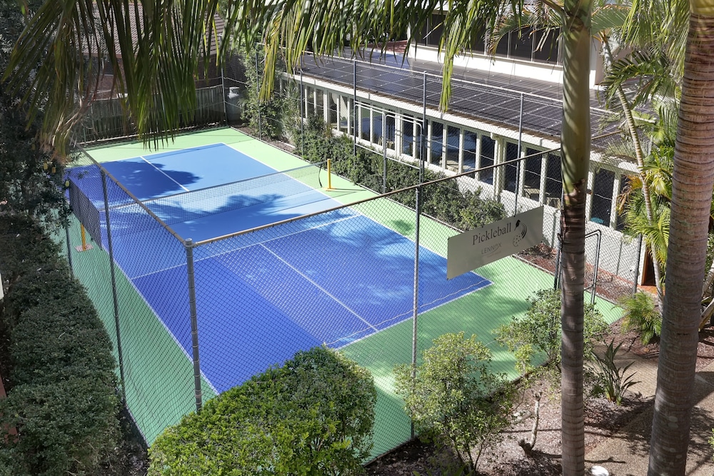 Headland Beach Resort 36/69