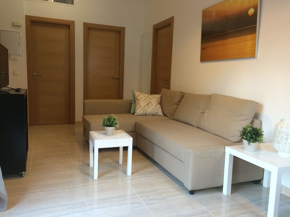 Life Apartments Alameda Colon 45/58