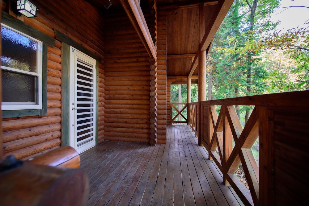Log Cabin Kinoko No Sato 35/50