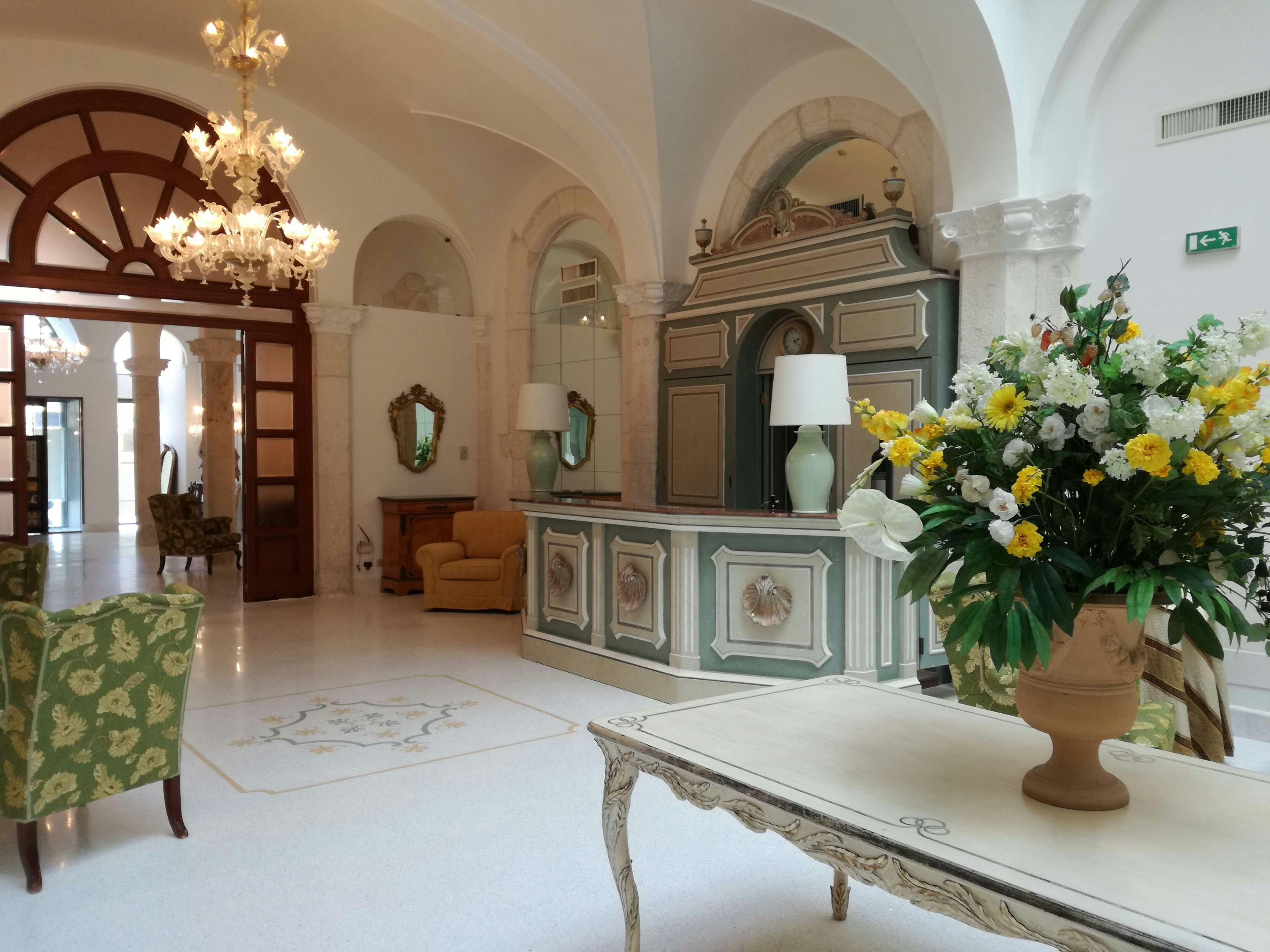 Lobby at Grande Albergo Internazionale, BRINDISI