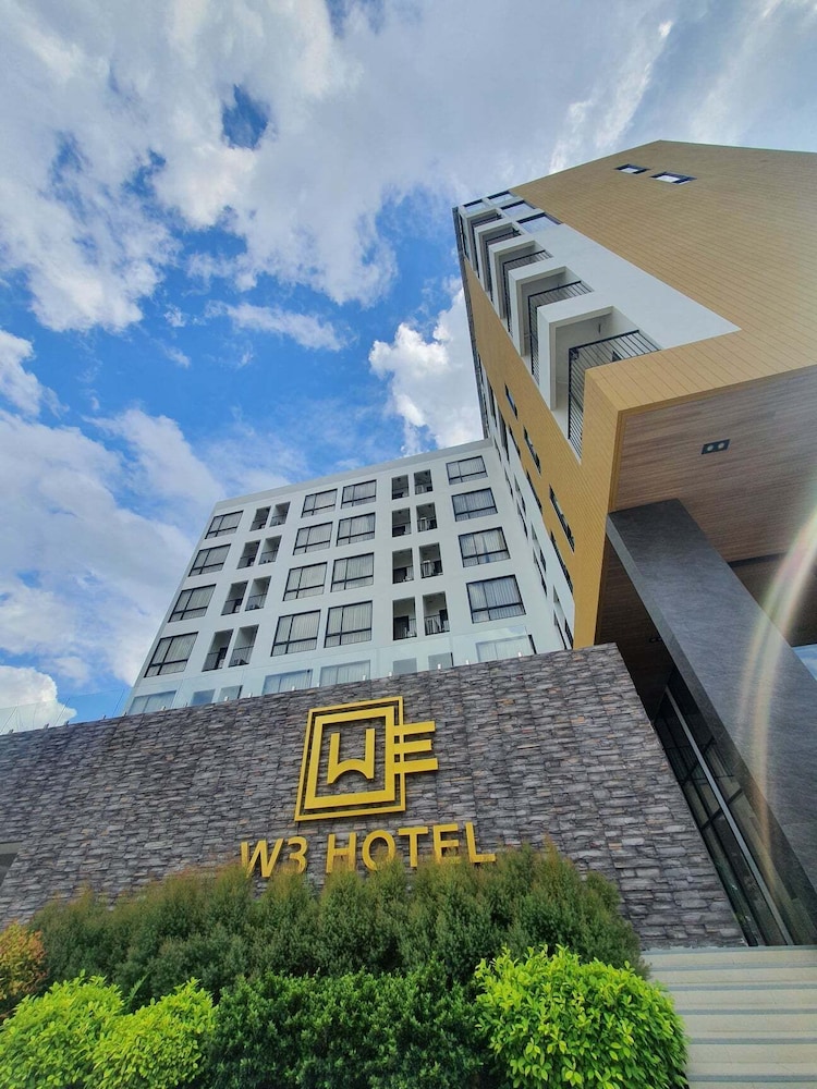 W3 Hotel 3/50