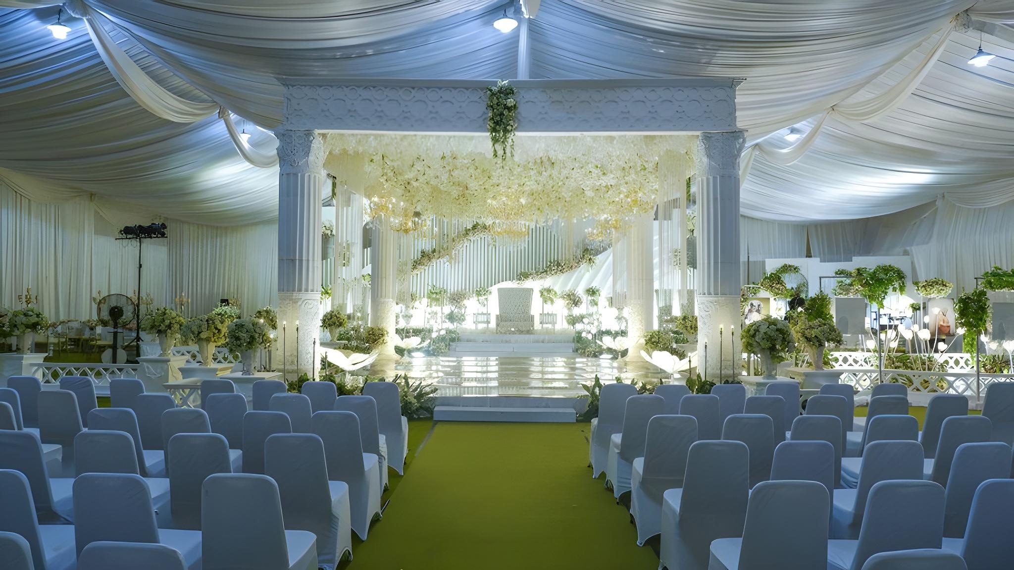 Sutan Raja Hotel Kolaka 27/35