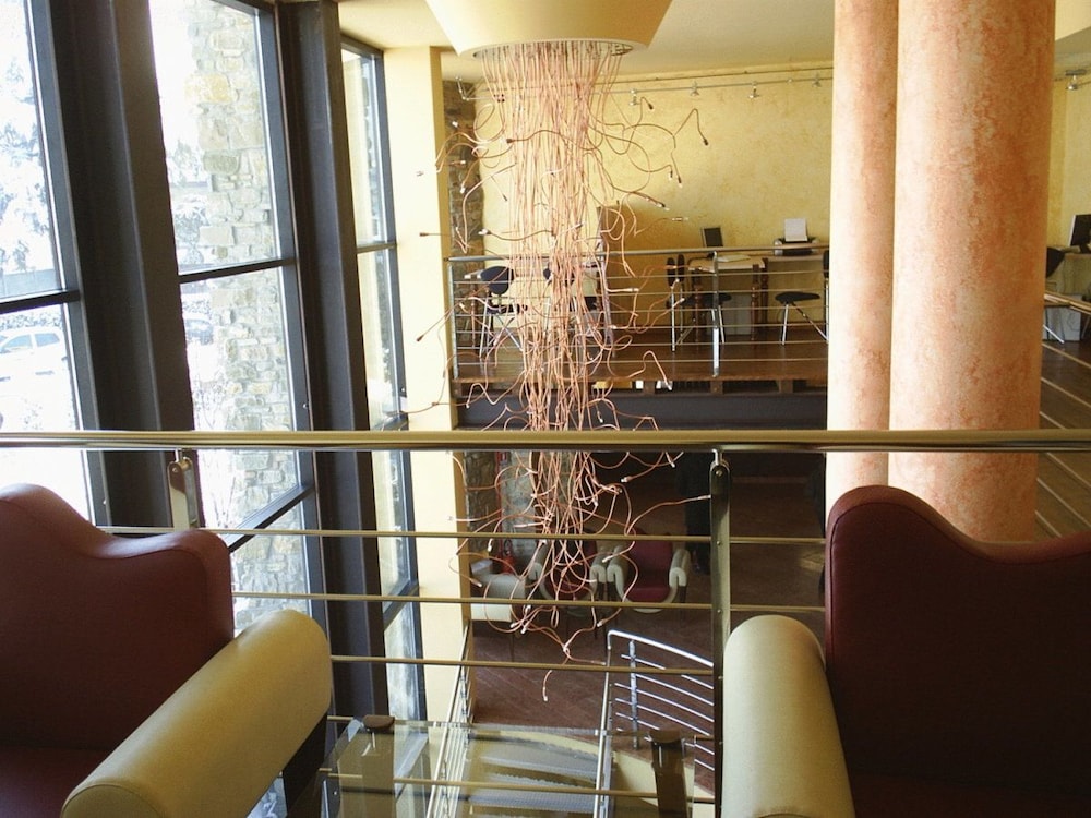 Art & Hotel Aeroporto 36/41