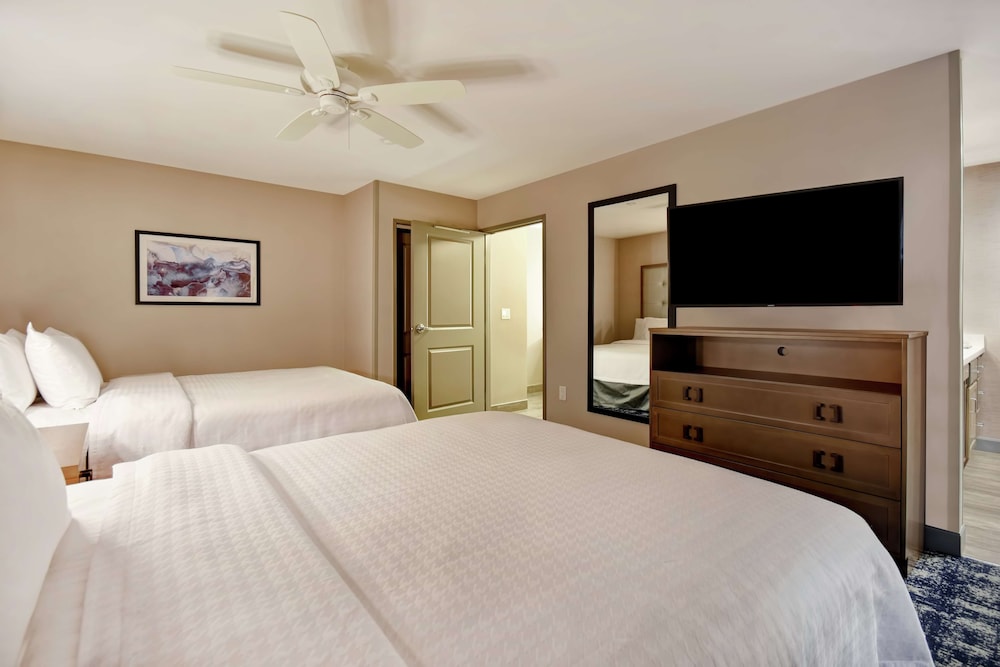 Homewood Suites By Hilton Orange New Haven 16/51