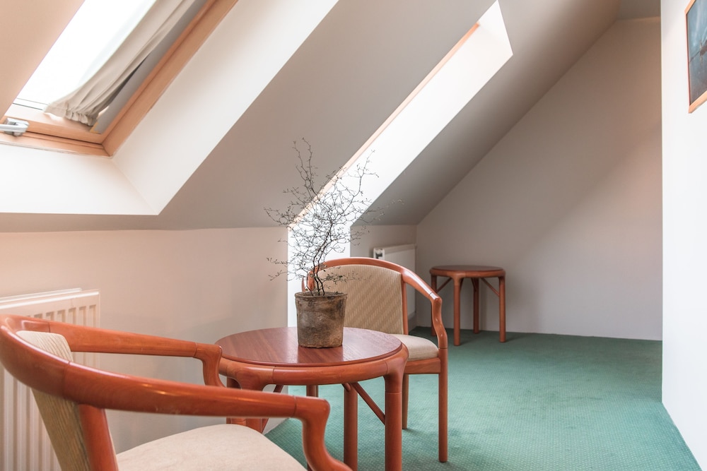 Laxnes Hotel 49/63