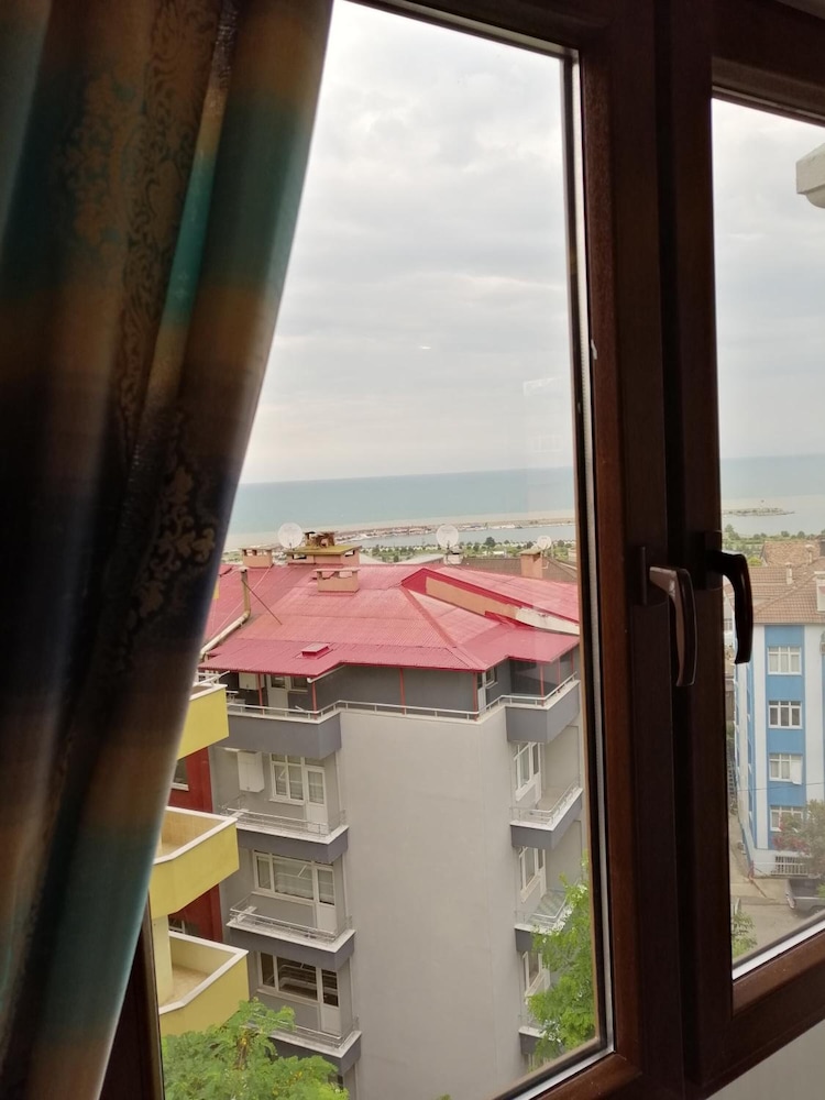 ALYA SUITE HOTEL 42/49