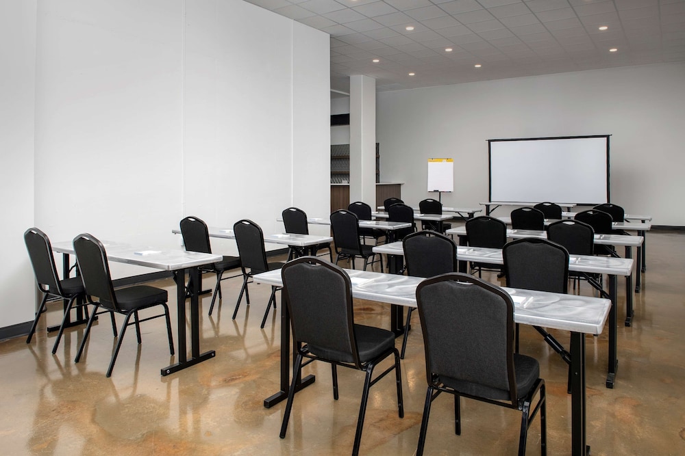 Home2 Suites By Hilton Nashville Downtown Convention Center 44/49
