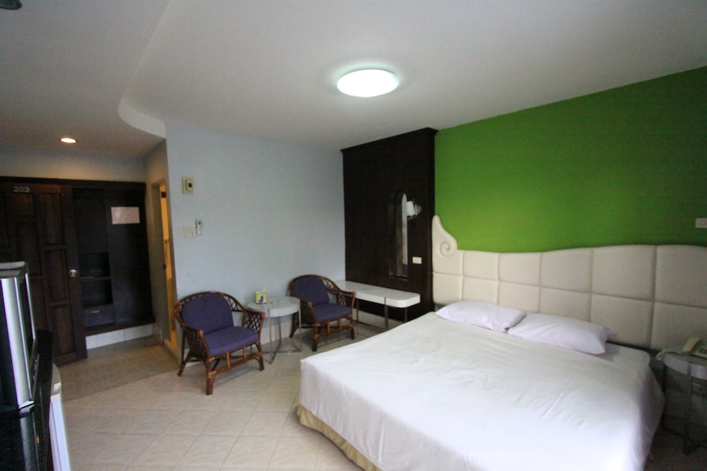 Rangrong Hotel 7/22