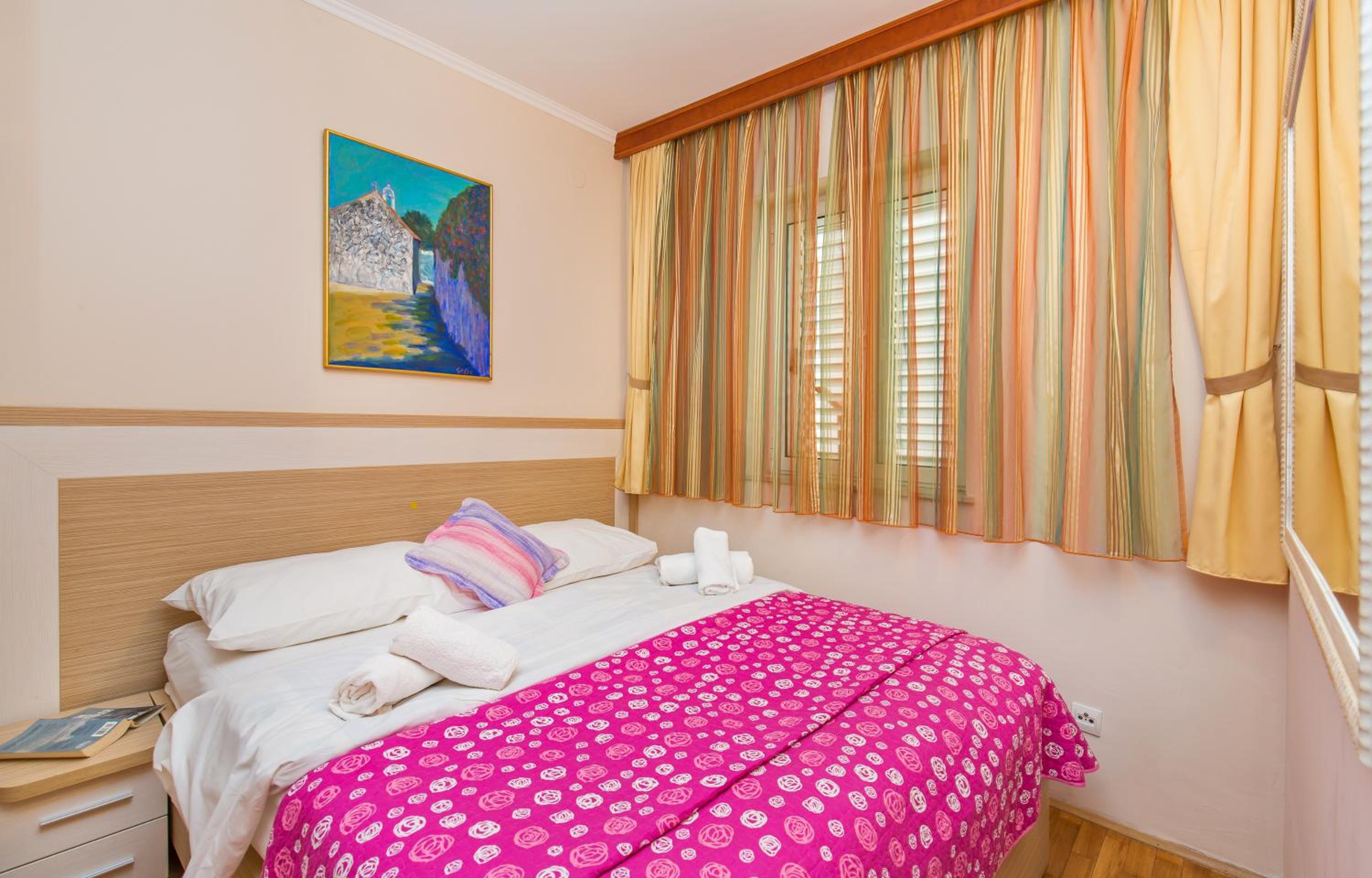 شقة ديلوكس بشرفة بغرفتي نوم، Dubrovnik Hotel 2/10