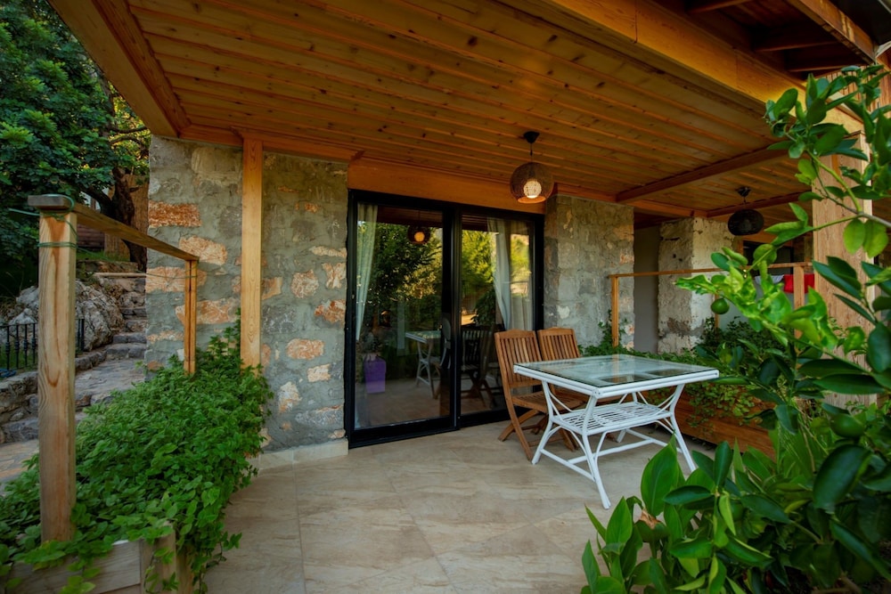 S3 Seahorse Beach Club & Hotel 23/50