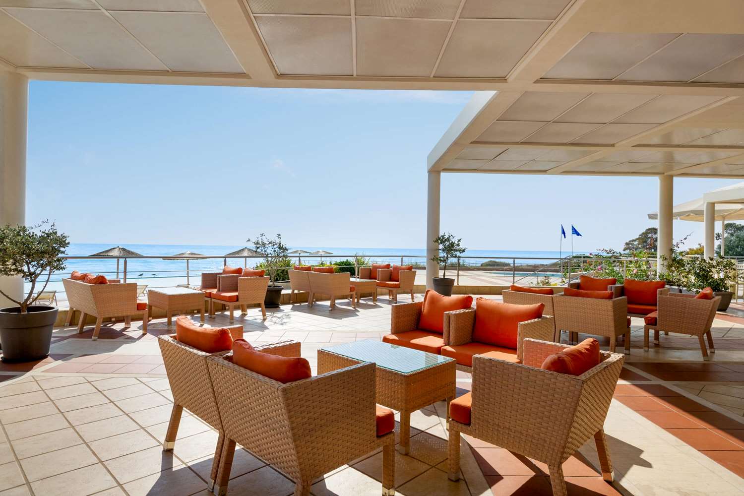 Ramada Plaza by Wyndham Thraki 41/49