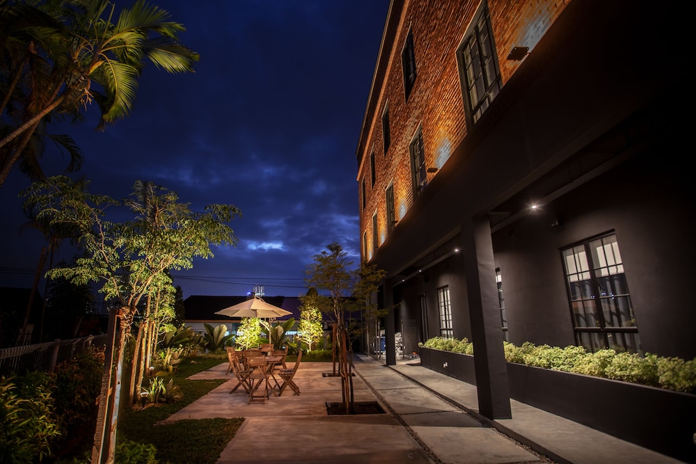 Atelier Hotel Johor Bahru 8/50