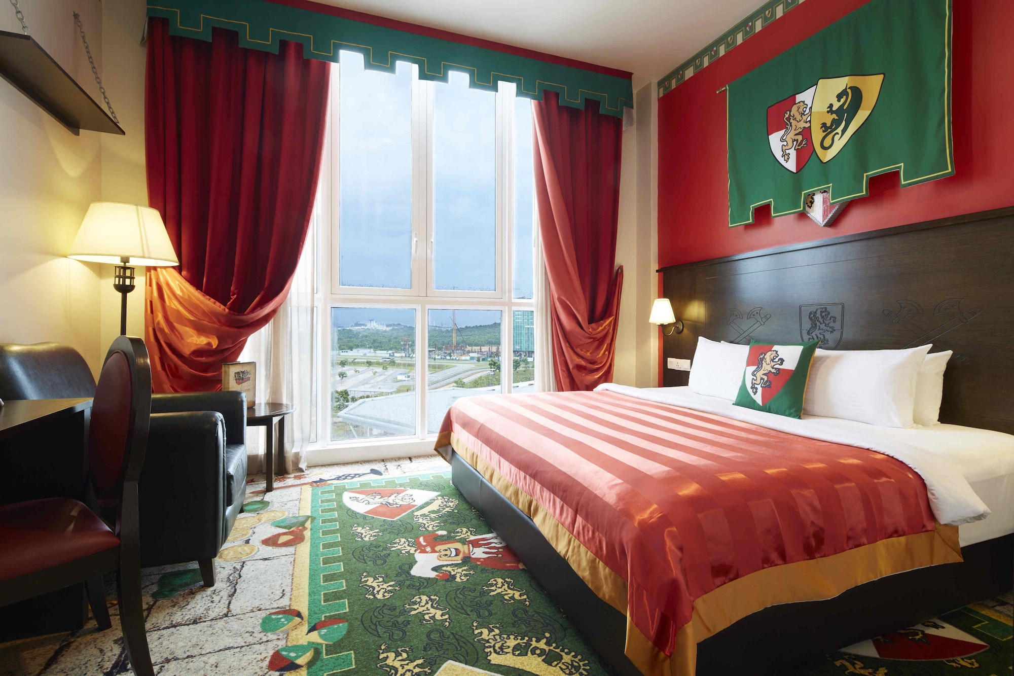 Theme, Kingdom, King Bed, Bunk Bed
