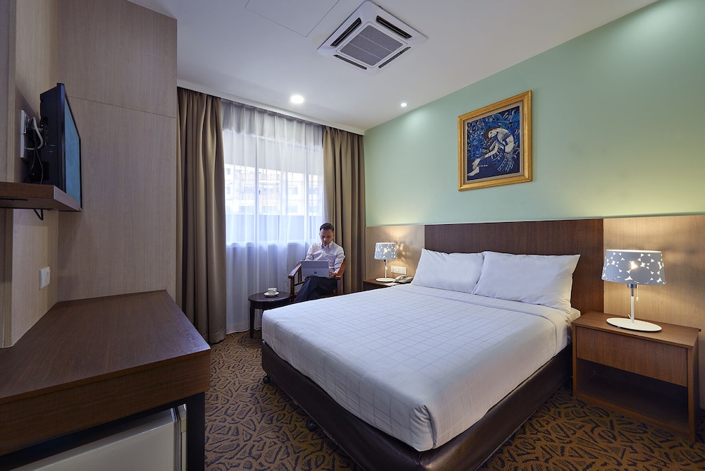 1 BEDROOM, DELUXE, DOUBLE BED