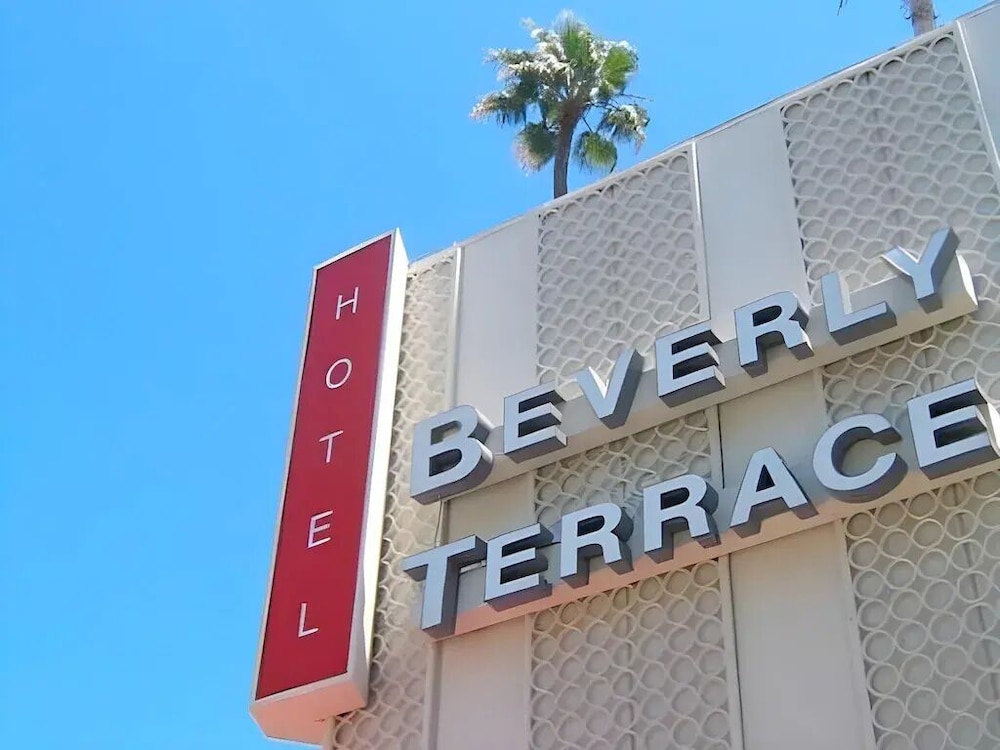 Hotel Beverly Terrace 2/69