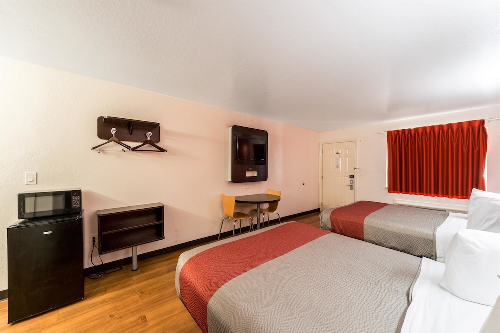 Motel6 Seguin, TX 22/53