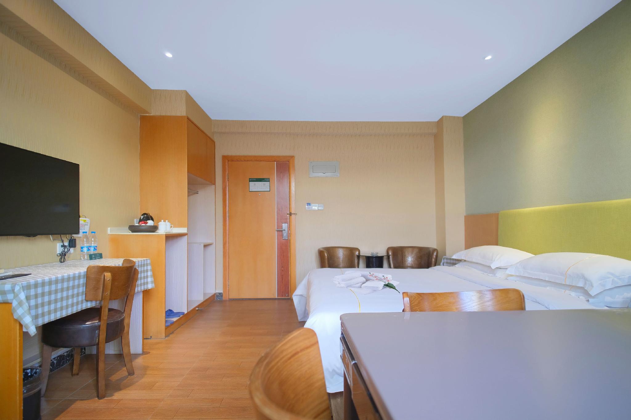 Distinguished Guest Hotel (Nanjing Guangdian) 17/34