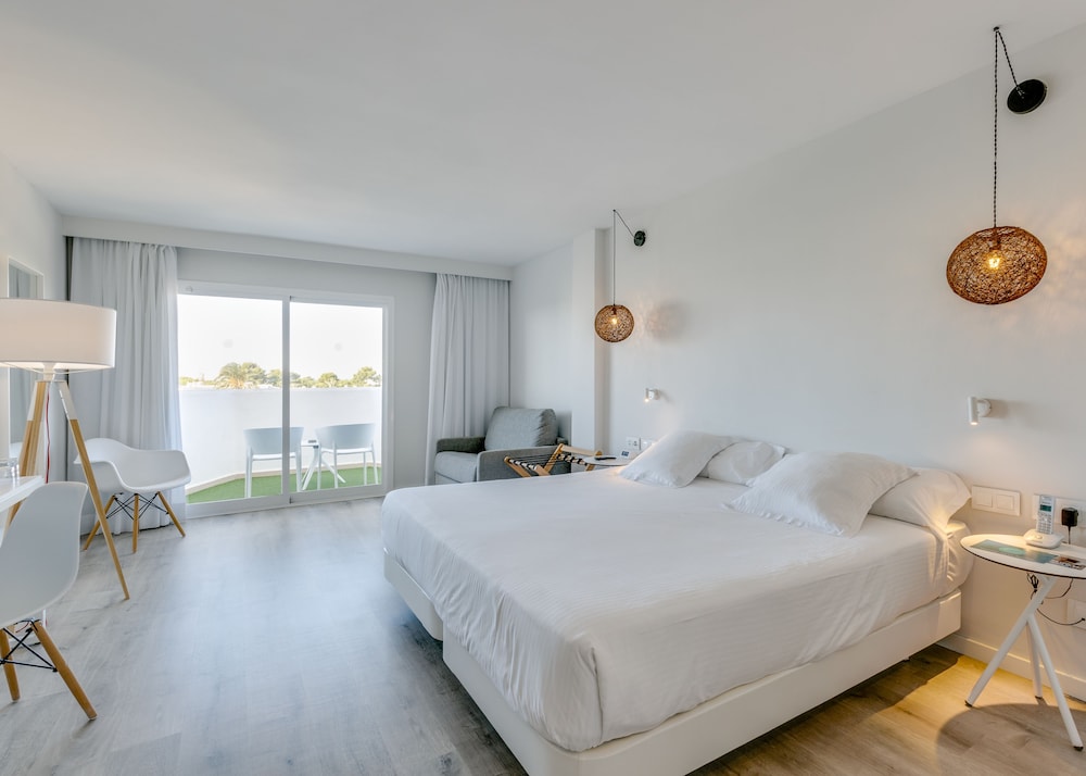 Aluasoul Mallorca Resort - Adults Only 13/71