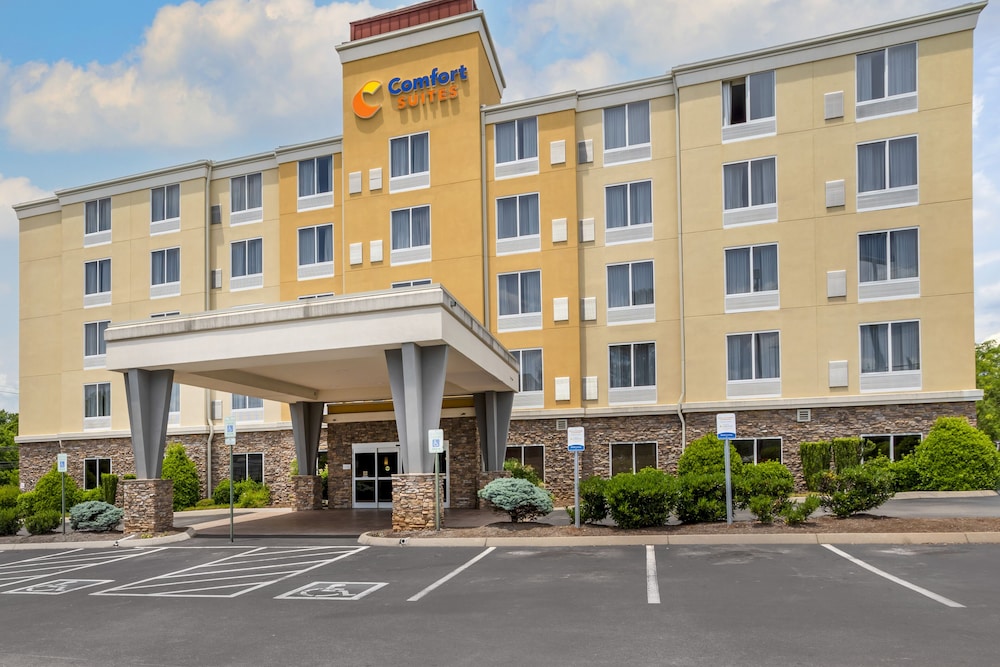 Comfort Suites Knoxville North 42/45