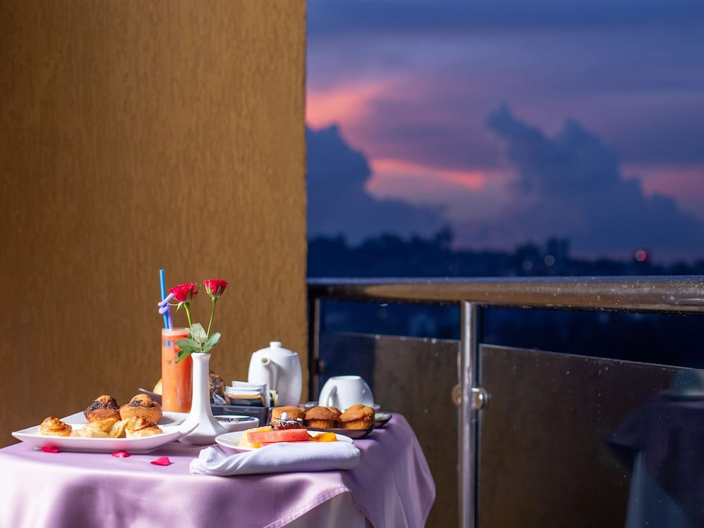 Golden Tulip Canaan Kampala 56/69