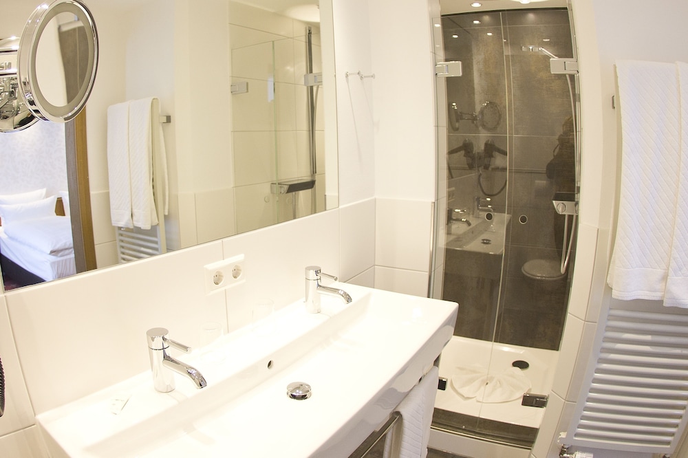 Hotel Jagdhaus Wiese 49/50
