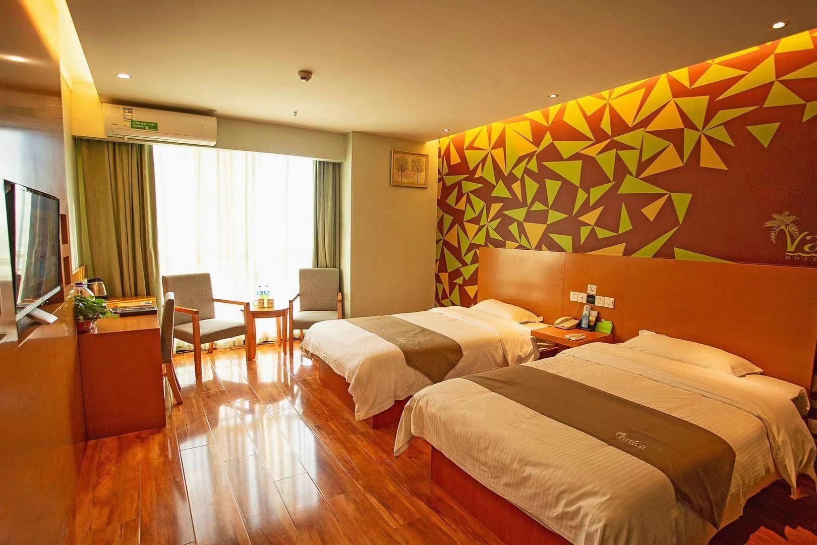 Vatica Jieshou City New Passenger Transport Center Hotel 12/29