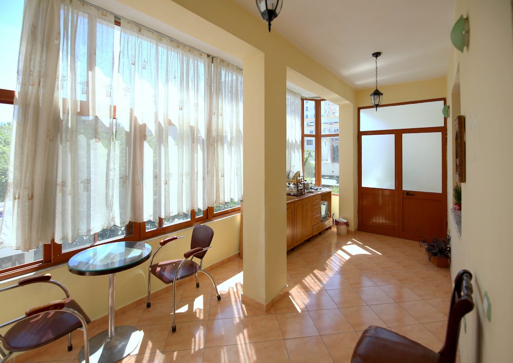 My Home Guest House 23/46