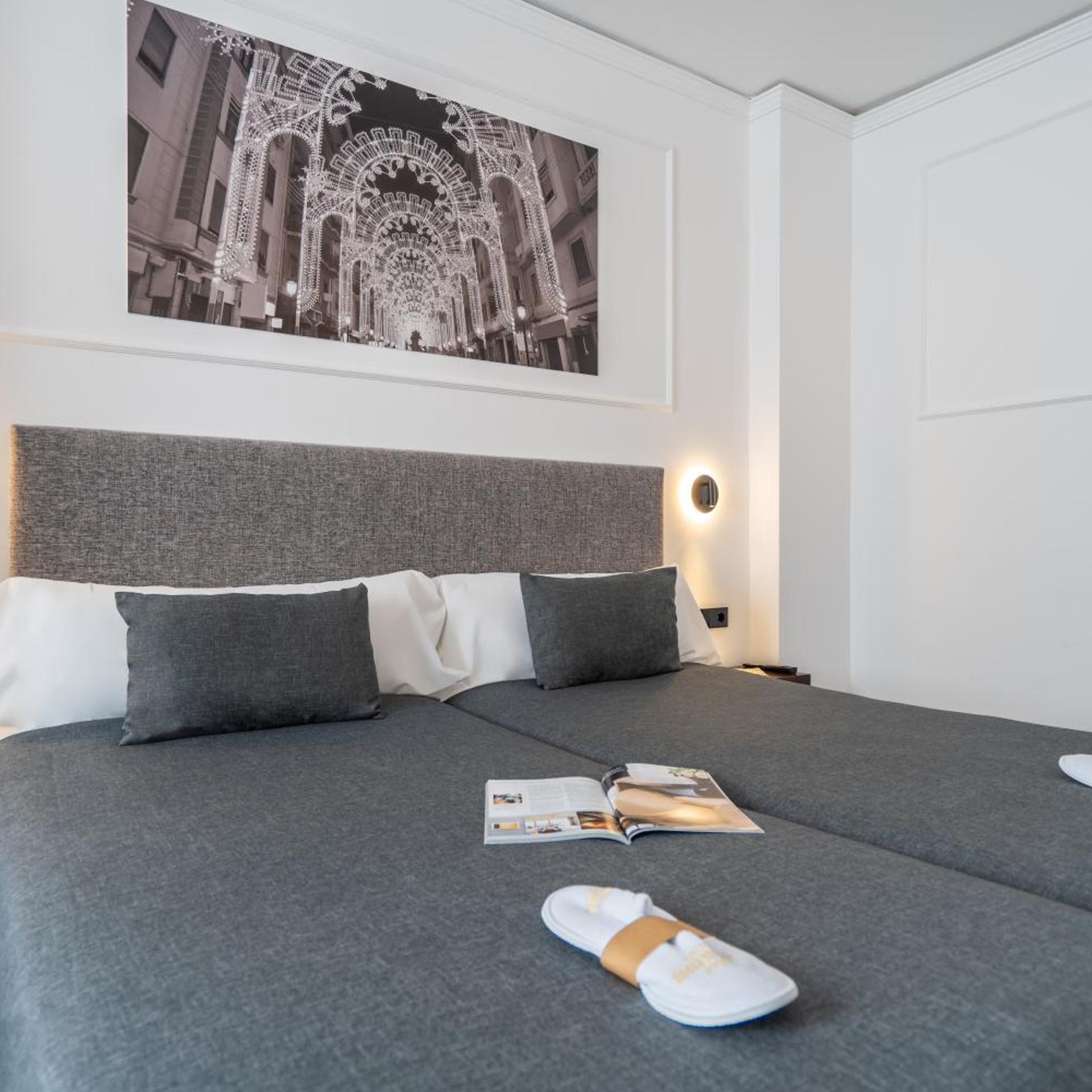 غرفة بسرير مزدوج أو سريرين منفصلين، Hotel Conqueridor Ex Medium 5/10