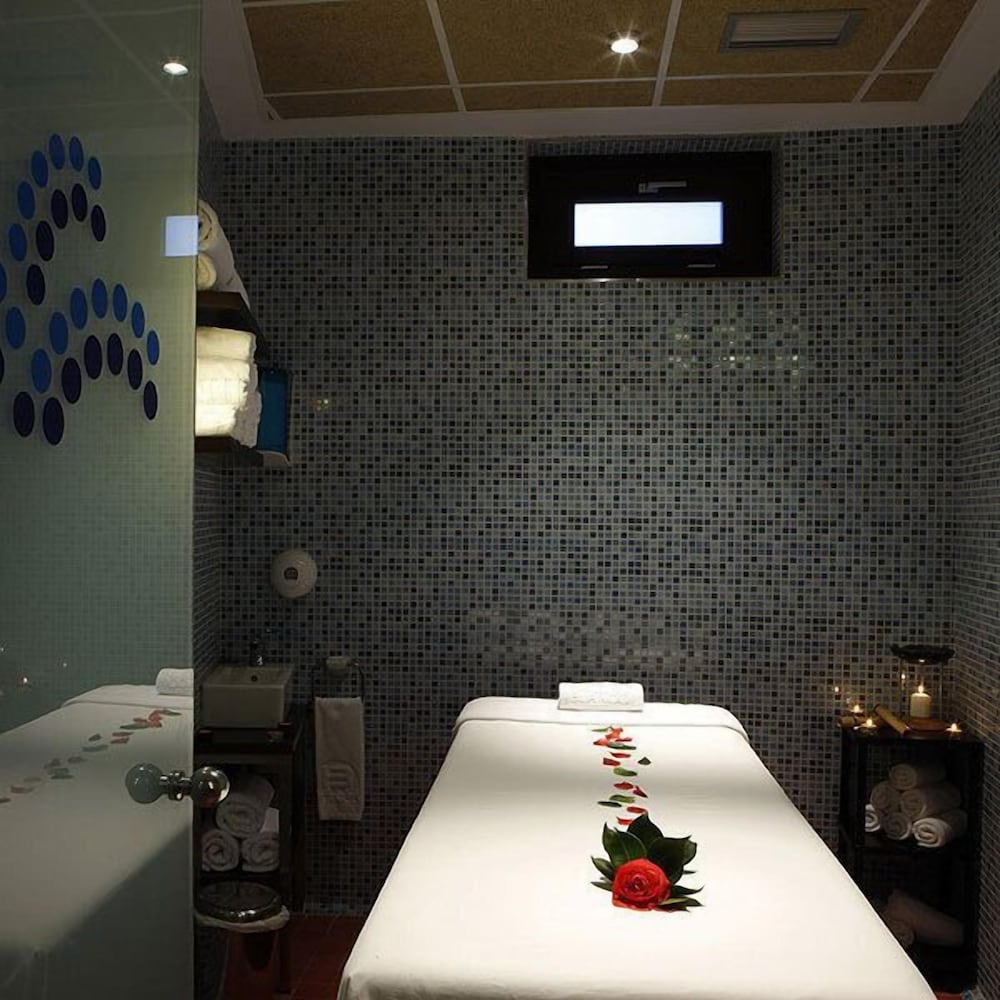 Blanco Hotel & SPA 42/50