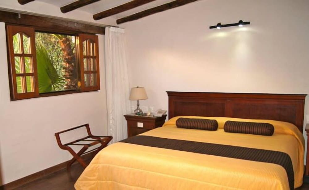 Suites Colibrí 9/23