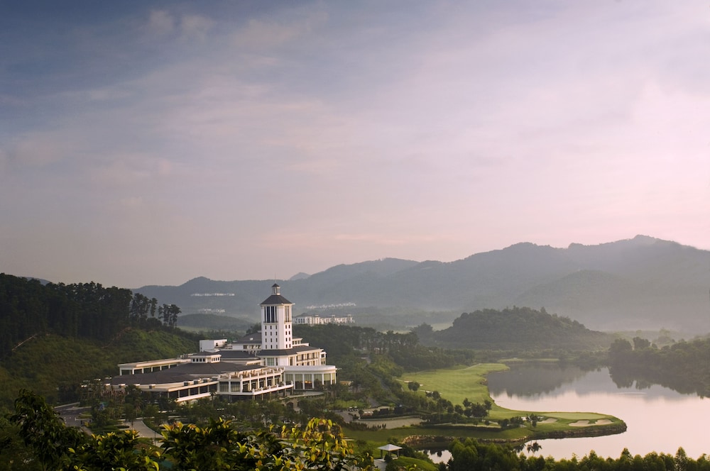Mission Hills Resort Dongguan 44/50